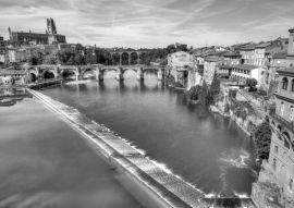 Lais Puzzle - Albi, Frankreich in schwarz weiß - 500, 1.000 & 2.000 Teile