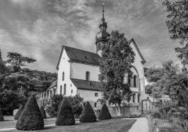 Lais Puzzle - Kloster Eberbach im Rheingau in schwarz weiß - 1.000 Teile