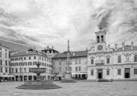 Lais Puzzle - Udine in schwarz weiß - 500, 1.000 & 2.000 Teile