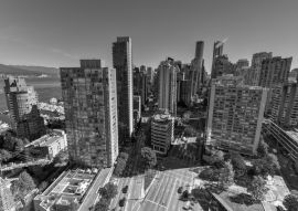 Lais Puzzle - Skyline von Vancouver, Kanada in schwarz weiß - 500, 1.000 & 2.000 Teile