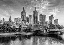 Lais Puzzle - Das zentrale Geschäftsviertel von Melbourne, Australien in schwarz weiß - 1.000 Teile