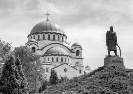 Lais Puzzle - Die serbisch-orthodoxe christliche Kirche des Heiligen Sava, Belgrad, Serbien in schwarz weiß - 1.000 Teile