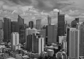 Lais Puzzle - Blick auf die Skyline von Metro Manila, Philippinen in schwarz weiß - 1.000 Teile