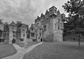 Lais Puzzle - Irland - Burg Donegal in schwarz weiß - 1.000 Teile