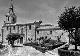 Lais Puzzle - Tourismus in Spanien, Katholische Stiftskirche von Lerma, Burgos in schwarz weiß - 500, 1.000 & 2.000 Teile