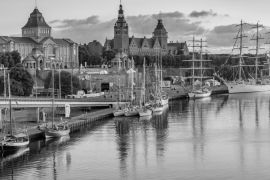 Lais Puzzle - Segelschiffe im Hafen von Stettin, Polen in schwarz weiß - 2.000 Teile