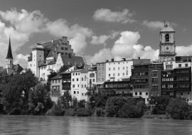 Lais Puzzle - Wasserburg am Inn Altstadt in schwarz weiß - 1.000 Teile