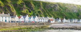 Lais Puzzle - Sonniger Nachmittag in Pennan, kleines Dorf in Aberdeenshire, Schottland, Panorama - 2.000 Teile
