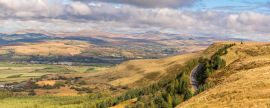 Lais Puzzle - Blick über die walisische Landschaft und die Wolken von der A4061 bei Aberdare in Rhondda Cynon Taf, Mid Glamorgan, Wales, UK, Panorama - 2.000 Teile