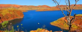 Lais Puzzle - Hoch oben Blick auf den schönen Lake Argyle in der Nähe von Kununurra, Westaustralien an einem warmen sonnigen Tag mit blauem Himmel, Panorama - 2.000 Teile