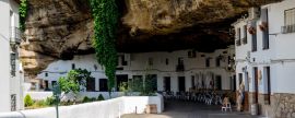 Lais Puzzle - Pueblo Blancos - Setenil de las Bodegas, Cadiz, Andalusien, Spanien, Panorama - 2.000 Teile