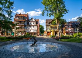Lais Puzzle - Brunnen, Kurpark, Bad Sooden-Allendorf, Hessen, Deutschland - 1.000 Teile