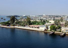 Lais Puzzle - Panoramablick auf die Stadt Ismailia in Ägypten - Afrika. Blick von der Seite des Suezkanals - 1.000 Teile