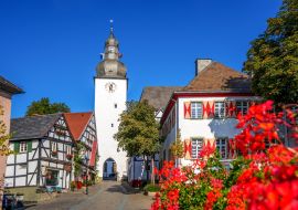Lais Puzzle - Glockenturm und Alter Markt, Arnsberg, Sauerland, Deutschland - 1.000 Teile