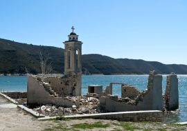 Lais Puzzle - Ruine der verlassenen christlichen Kirche des Heiligen Nikolaus im Kouris-Stausee, Zypern - 1.000 Teile