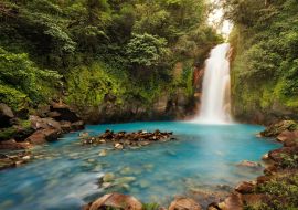 Lais Puzzle - Volcan Tenorio Wasserfall im Dschungel von Costa Rica - 1.000 Teile
