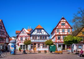 Lais Puzzle - Marktplatz, Seligenstadt, Hessen, Deutschland - 1.000 Teile