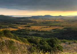 Lais Puzzle - Landschaft in der Nähe des Plattensees, Ungarn - 1.000 Teile