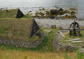 Lais Puzzle - das Fischerdorf Osvor in Bolungarvik, Island - 1.000 Teile