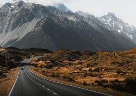 Lais Puzzle - Schöner Blick auf eine Straße, die zum Mount Cook, Neuseeland, führt Banner - 1.000 Teile