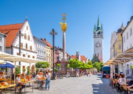 Lais Puzzle - Theresienplatz mit Stadtturm, Straubing, Bayern, Deutschland - 1.000 Teile