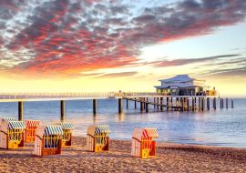 Lais Puzzle - Seebrücke am Timmendorfer Strand, Niendorf, Ostsee, Deutschland - 1.000 Teile