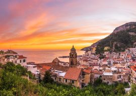 Lais Puzzle - Amalfi, Italien an der Küste in der Abenddämmerung - 1.000 Teile