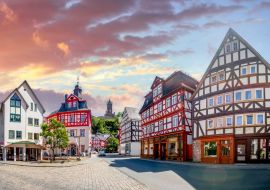 Lais Puzzle - Rathaus, Dillenburg, Hessen, Deutschland - 1.000 Teile