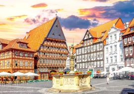 Lais Puzzle - Marktplatz, Hildesheim, Niedersachen, Deutschland - 1.000 Teile