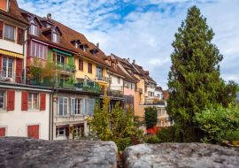 Lais Puzzle - Delsberg, Schweiz: Delsberg ist die Hauptstadt des Schweizer Kantons Jura - 1.000 Teile