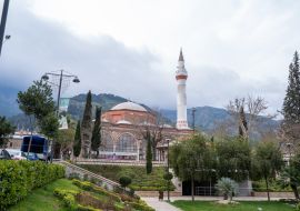 Lais Puzzle - Hatuniye-Moschee und Stadtpark in Manisa, Türkei - 1.000 Teile