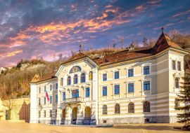 Lais Puzzle - Vaduz, Liechtenstein - 1.000 Teile