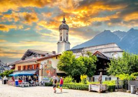 Lais Puzzle - Kirche, Garmisch Partenkirchen, Bayern, Deutschland - 1.000 Teile