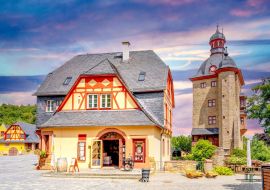 Lais Puzzle - Schloss Vollrads, Geisenheim, Deutschland - 1.000 Teile