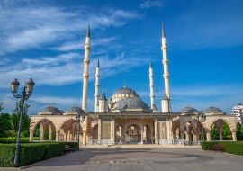 Lais Puzzle - Blick auf die Moschee Herz von Tschetschenien. Grosny, Tschetschenische Republik - 1.000 Teile