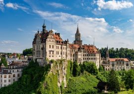 Lais Puzzle - Schloss Sigmaringen, auch Hohenzollernschloss, in der baden-württembergischen Stadt Sigmaringen; Deutschland - 1.000 Teile