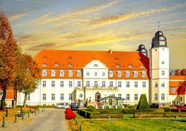 Lais Puzzle - Schloss Fleesensee, Göhren Lebbin, Deutschland - 1.000 Teile