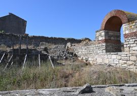 Lais Puzzle - westliche Stadtmauer in der Altstadt von Nessebar, Bulgarien - 1.000 Teile