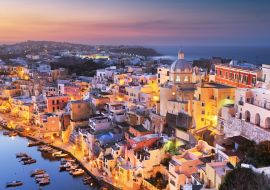 Lais Puzzle - Procida, Italien, alte Stadtsilhouette im Mittelmeer - 1.000 Teile