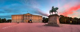 Lais Puzzle - Panorama des Königspalastes und der Statue von König Karl Johan bei Sonnenaufgang, Oslo, Norwegen - 2.000 Teile