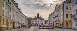Lais Puzzle - Das Rathaus von Tartu in Estland - 2.000 Teile