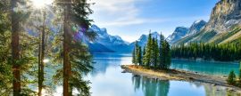 Lais Puzzle - Panoramablick Beautiful Spirit Island im Maligne Lake, Jasper National Park, Alberta, Kanada - 2.000 Teile