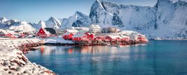 Lais Puzzle - Fesselnde Nachmittagsszene des Dorfes Sakrisoy, Norwegen, Europa. Hervorragende Winteransicht der Lofoten-Inseln. Wunderschöne Meereslandschaft der norwegischen See - 2.000 Teile