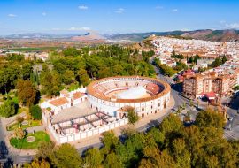 Lais Puzzle - Panoramaaussicht auf Antequera von Stierring oder Plaza de Toros - 1.000 Teile