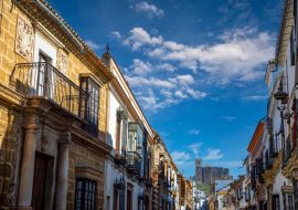 Lais Puzzle - Spektakuläre und historische Sevilla Straße in Osuna, Sevilla, Andalusien, Spanien - 1.000 Teile