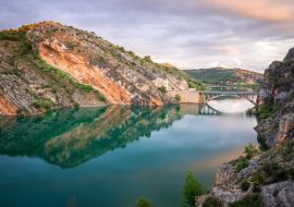 Lais Puzzle - Tranquera-Stausee in Nuévalos, Saragossa, Aragón, Spanien - 1.000 Teile