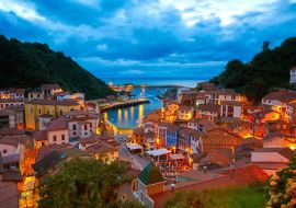 Lais Puzzle - Dorf Cudillero in Asturien, Spanien - 1.000 Teile