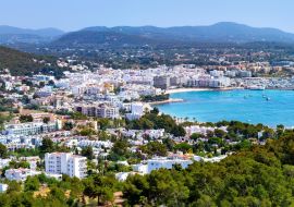 Lais Puzzle - Santa Eulalia Eularia des Riu Skyline Ibiza auf den Balearen - 1.000 Teile