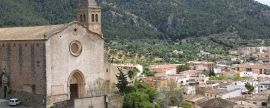 Lais Puzzle - Blick über den Ortskern und die Kirche von Andratx auf Mallorca - 2.000 Teile