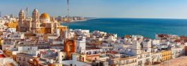 Lais Puzzle - Panoramasicht auf die Dächer der Altstadt und die Kathedrale von Santa Cruz am Morgen vom Turm Tavira in Cadiz, Andalusien, Spanien - 1.000 Teile